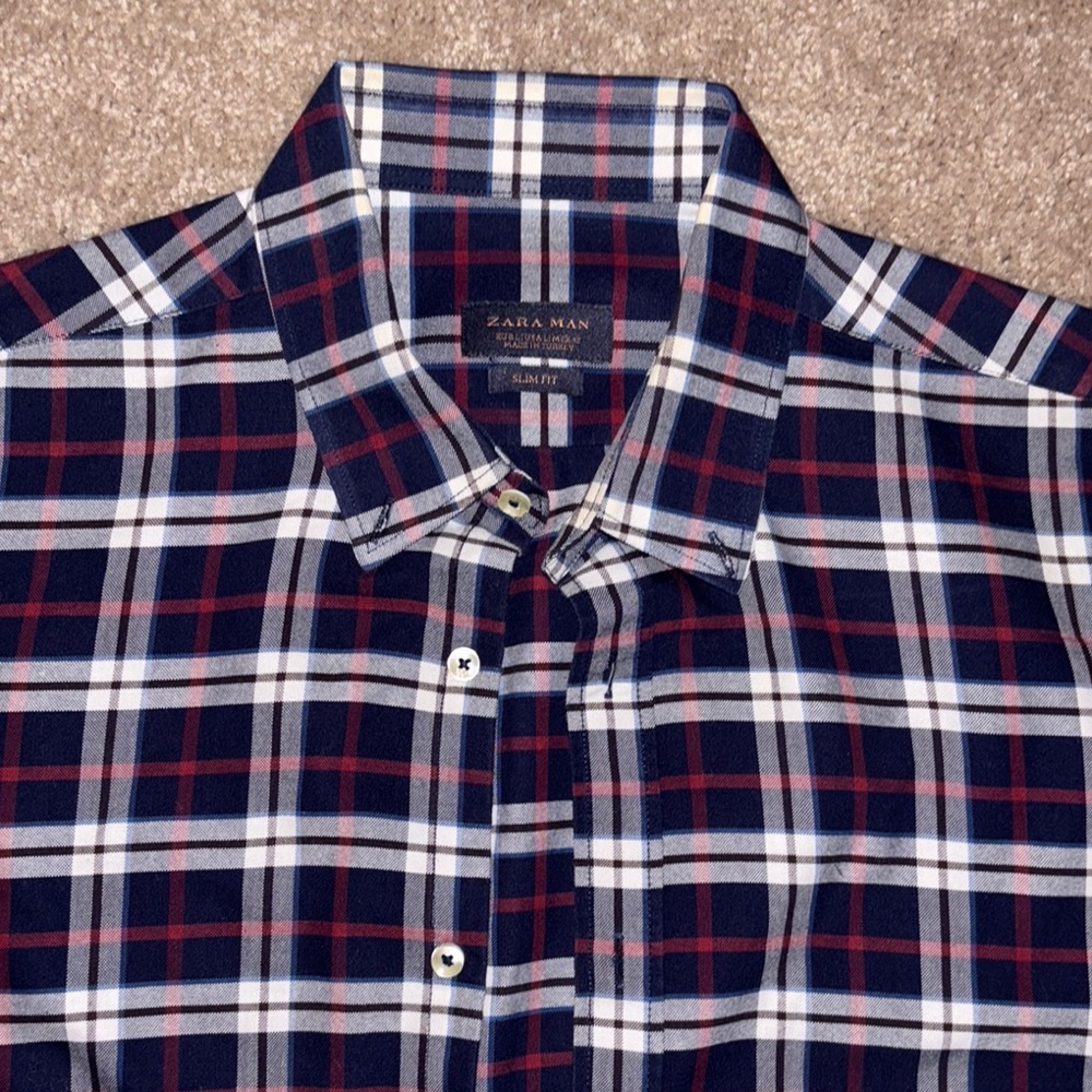 Zara Men's Slim Fit Plaid Shirt - Navy and Red